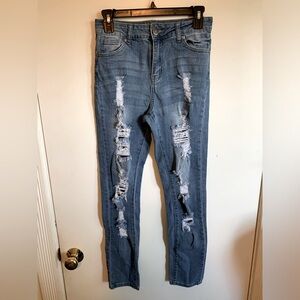 VIP Jeans, size 3/4, distressed skinny jeans, good condition